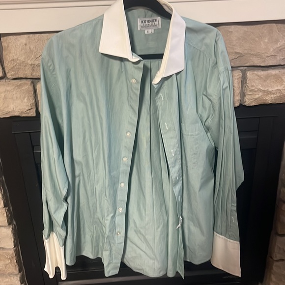 HOLT RENFREW men’s button shirt - Picture 3 of 4